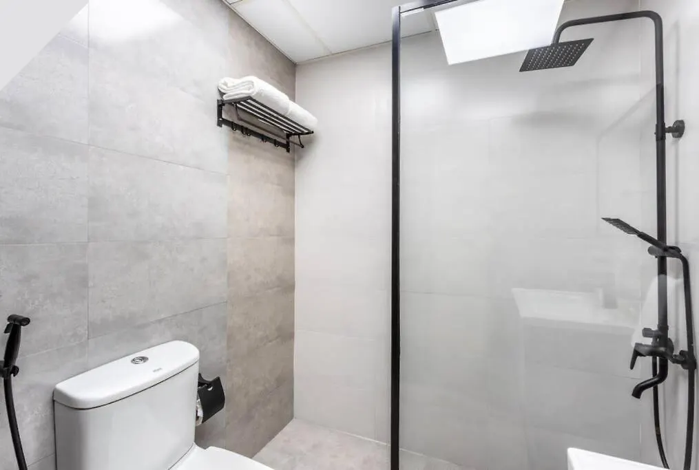 두바이 Unique Studio With Jacuzzi 아파트